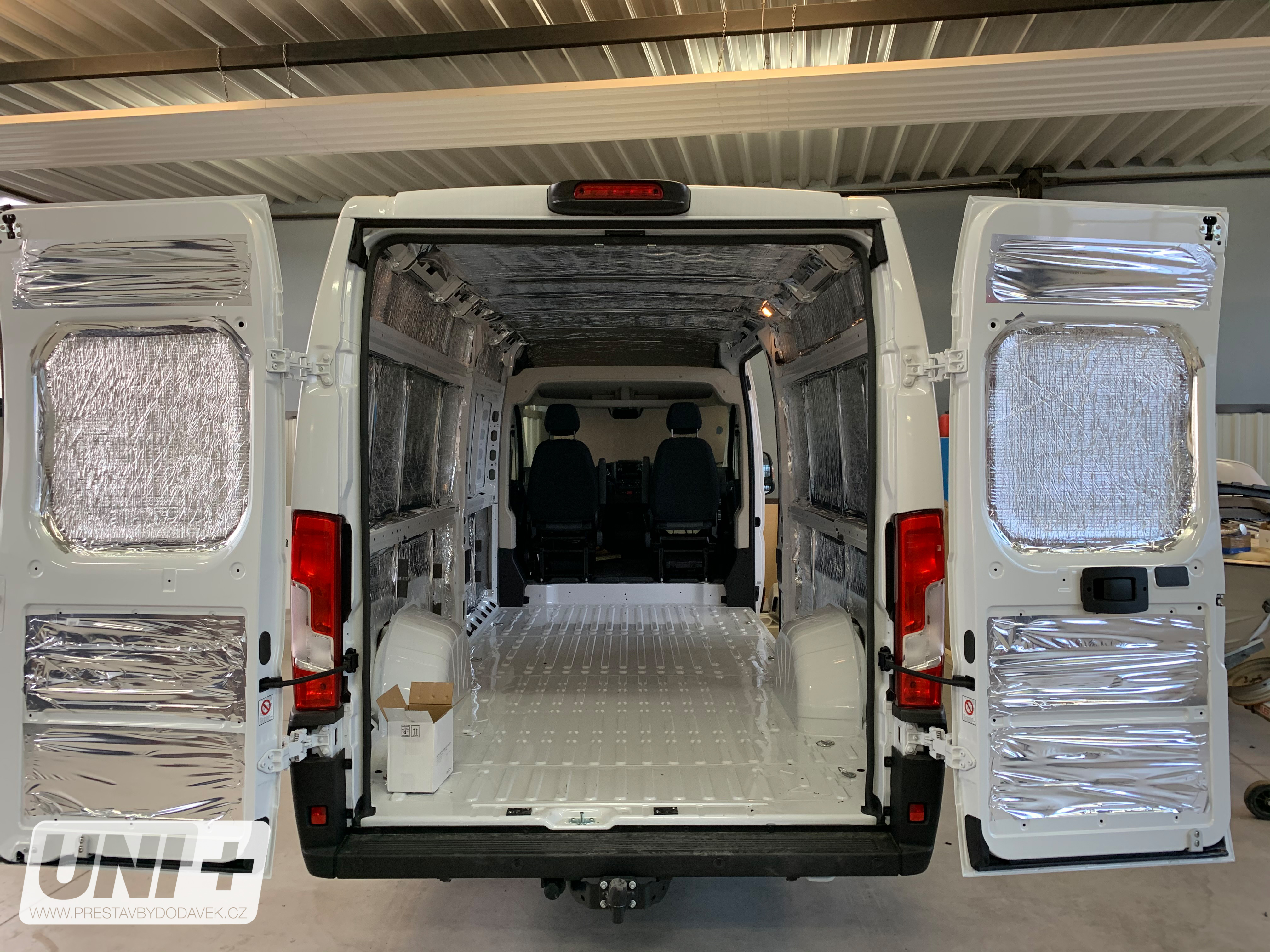 Izolace K-FLEX - DUCT KRAFT 30mm samolep | role 9m²