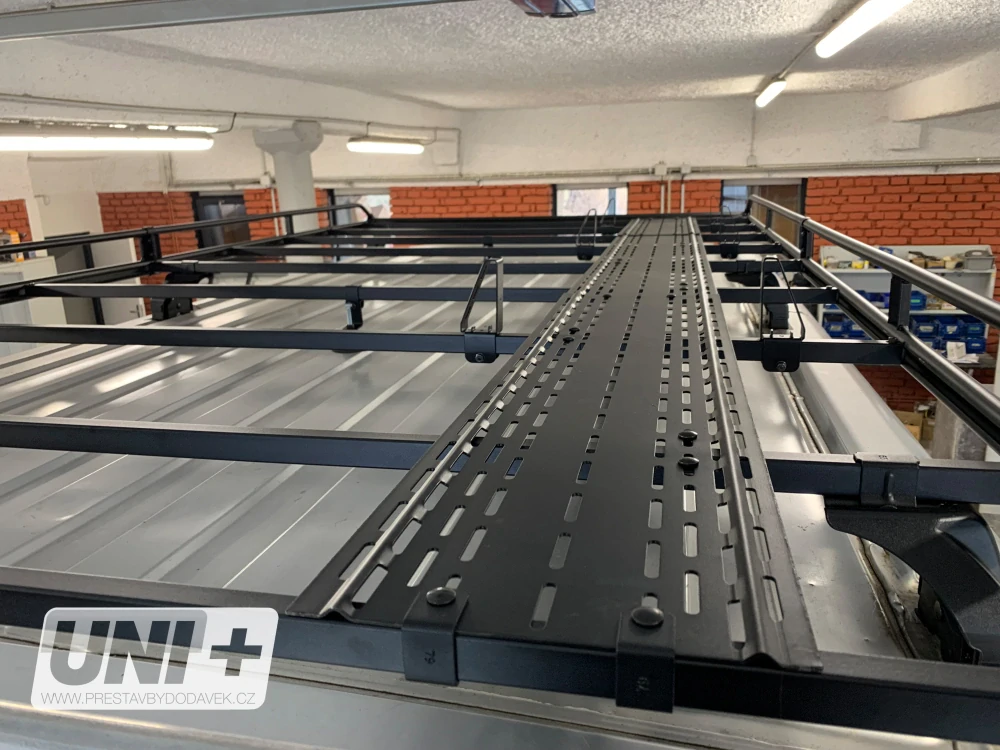 Pochozí plech Walkway 78cm pro střešní koše CRUZ