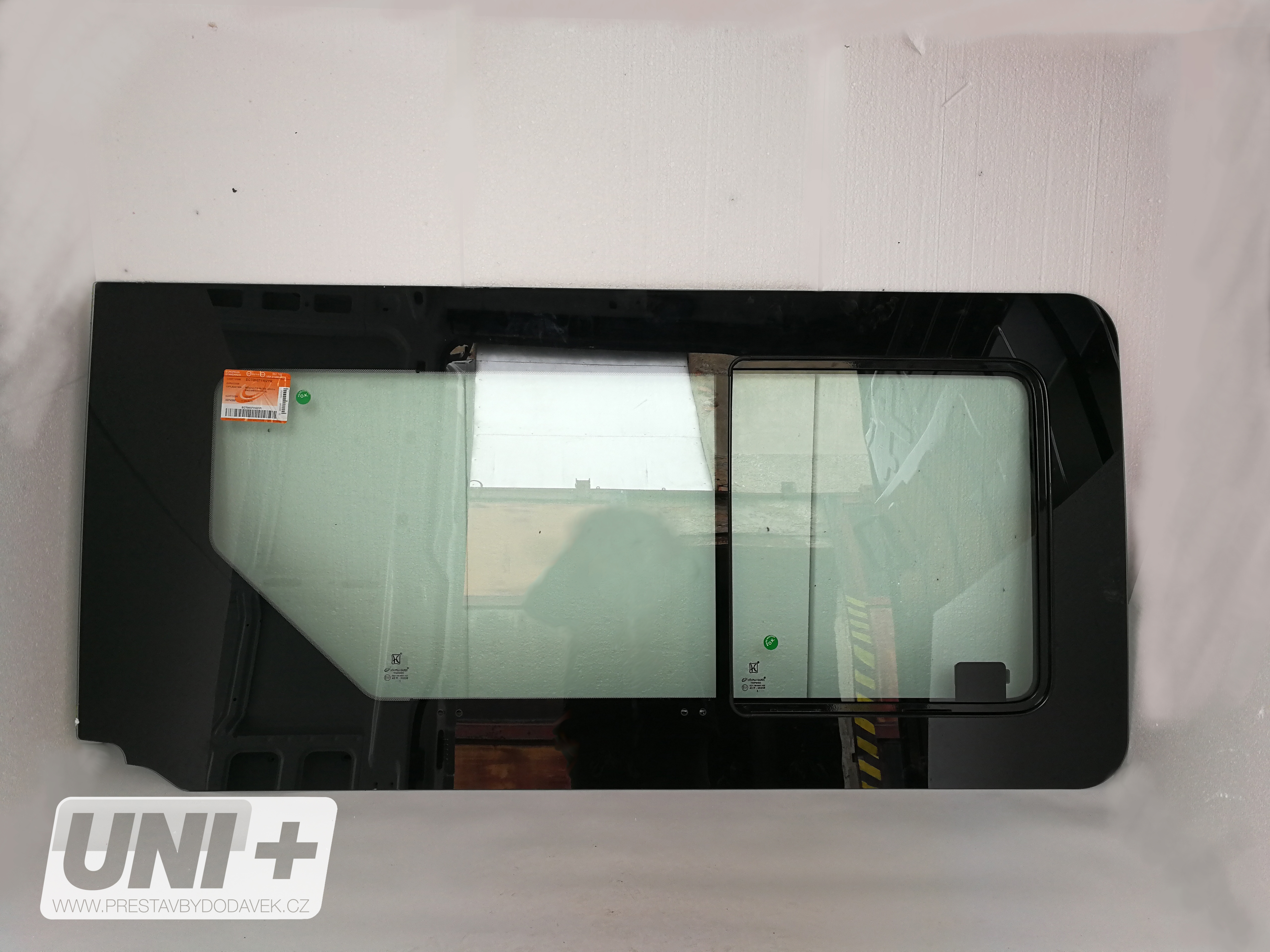 Boční pravé posuvné okno L2, L3 a L4 | Renault Master / Nissan Interstar / Opel Movano