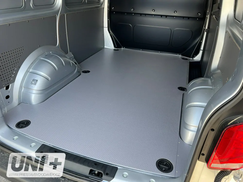 Podlaha - překližka 12 mm HEXA Volkswagen Transporter T6 (L1)