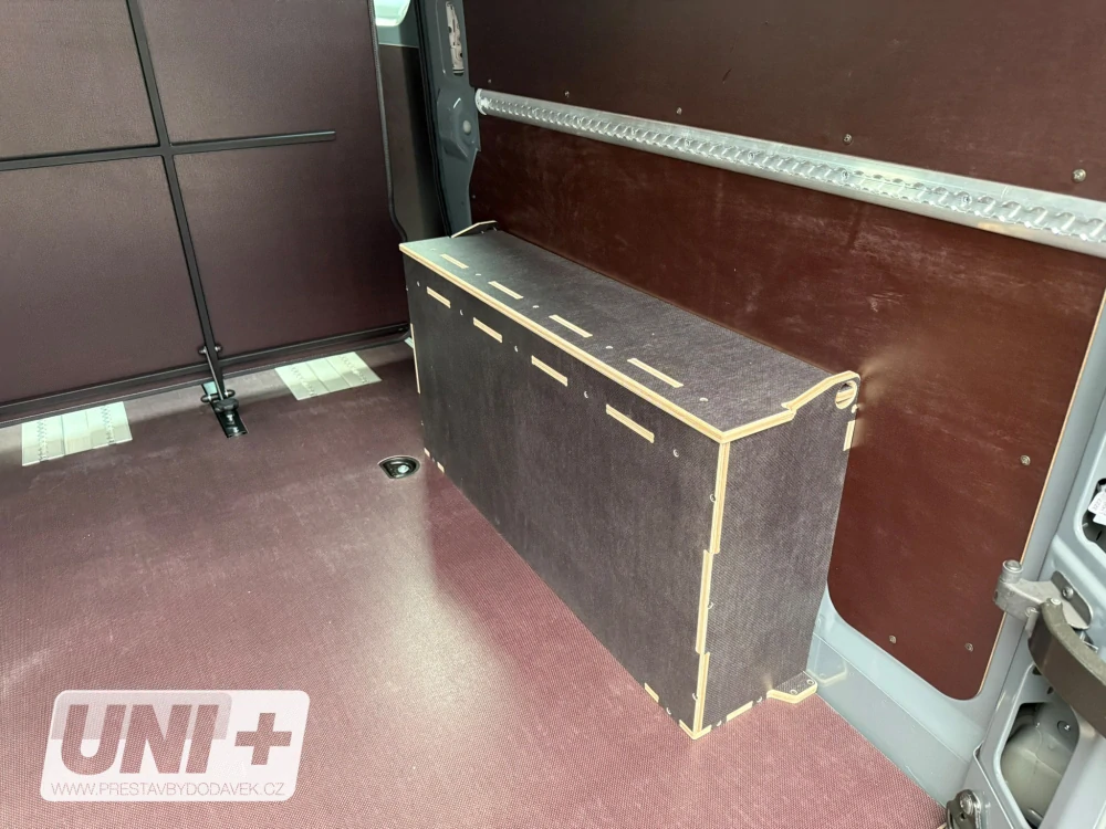 Kryty podběhů s pantem - překližka Renault Master, Nissan Interstar XDD