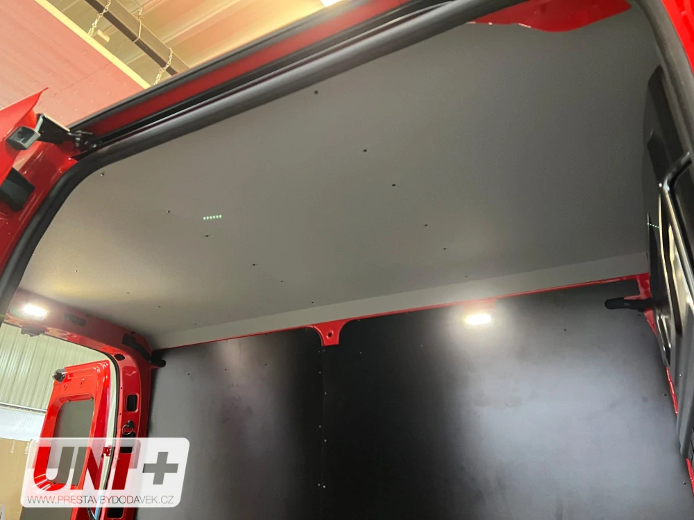 Stropní deska - polypropylen Renault Master, Nissan Interstar | L2H2 (10,8 m³)