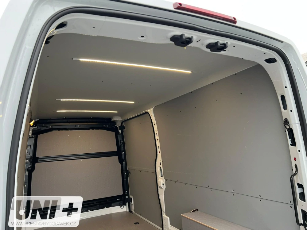 Stropní deska - polypropylen Renault Master, Nissan Interstar | L3H2 (13 m³)