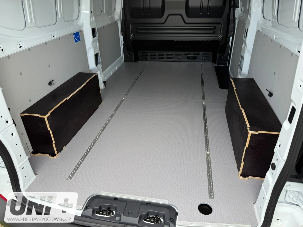 Kryty podběhů - překližka Ford Transit Custom V710, Volkswagen Transporter T7