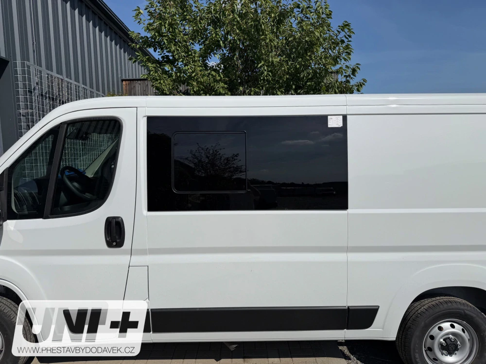 Boční levé posuvné okno tónované L2, L3 a L4 | Citroen Jumper / Peugeot Boxer / Fiat Ducato / Opel Movano