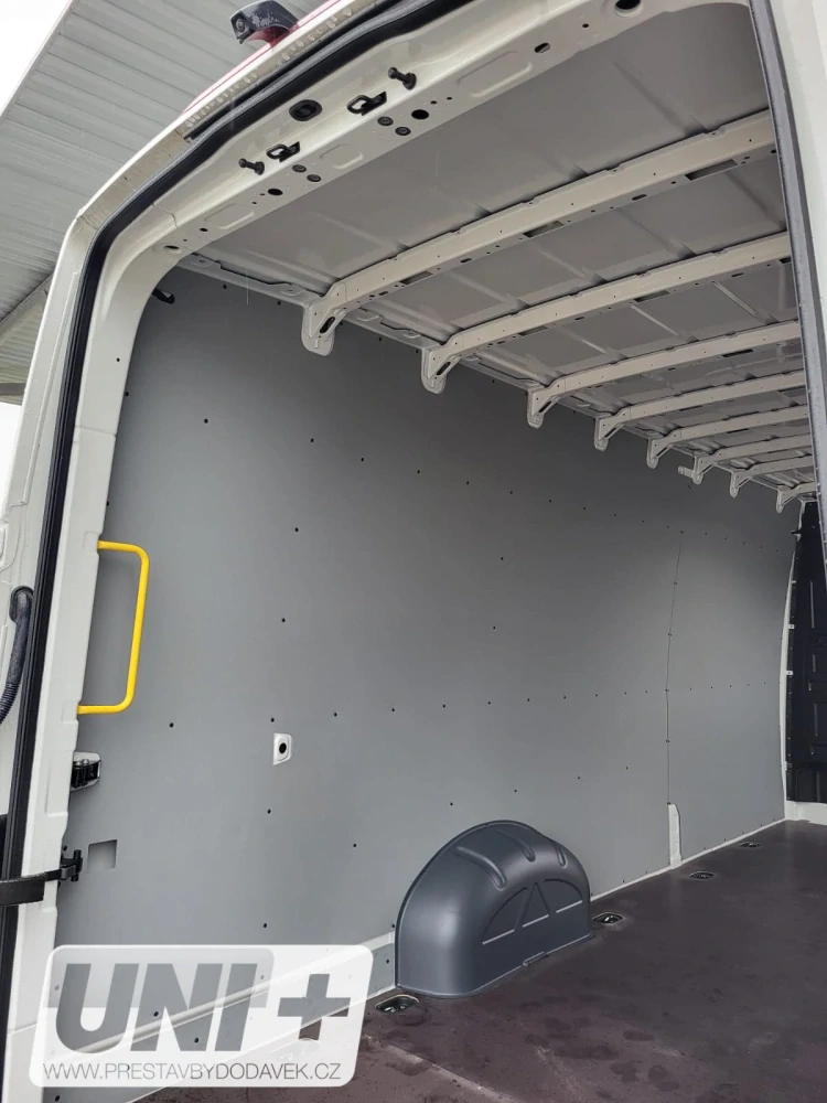 Obložení bočních stěn - polypropylen IP 4 mm Volkswagen Crafter / MAN TGE (L5H3)