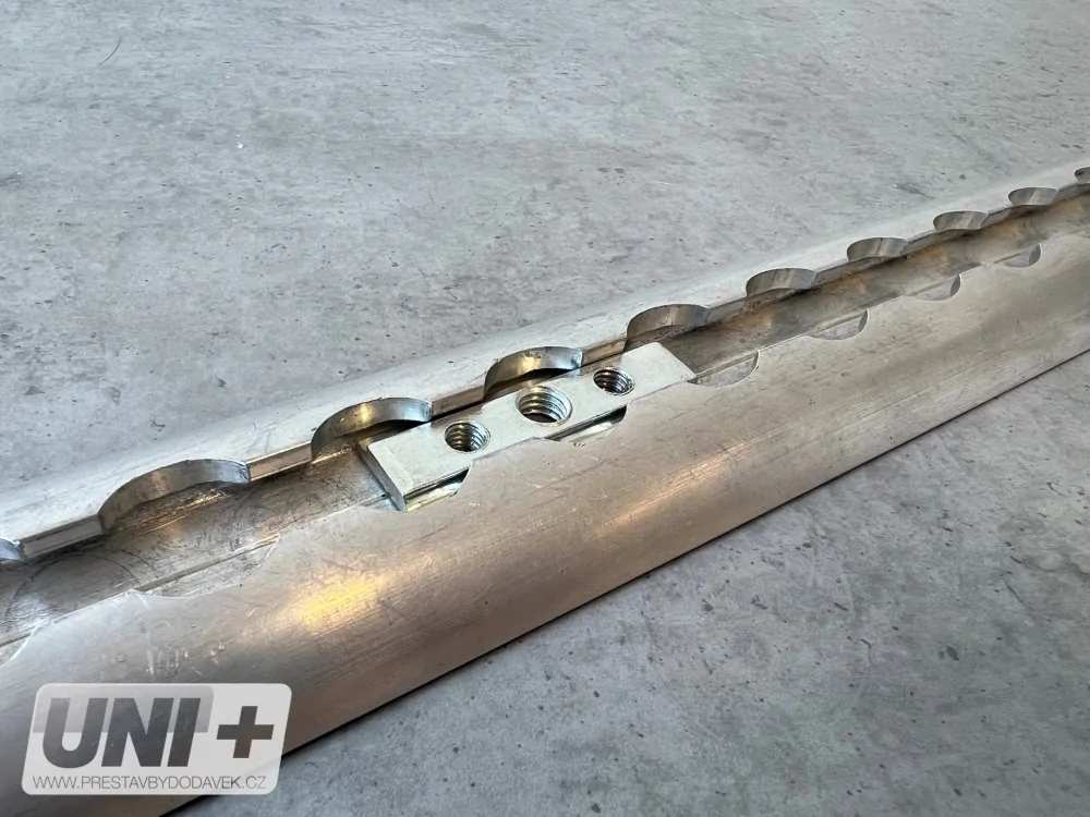 Posuvná T- matice 2x M6 pro airline lištu