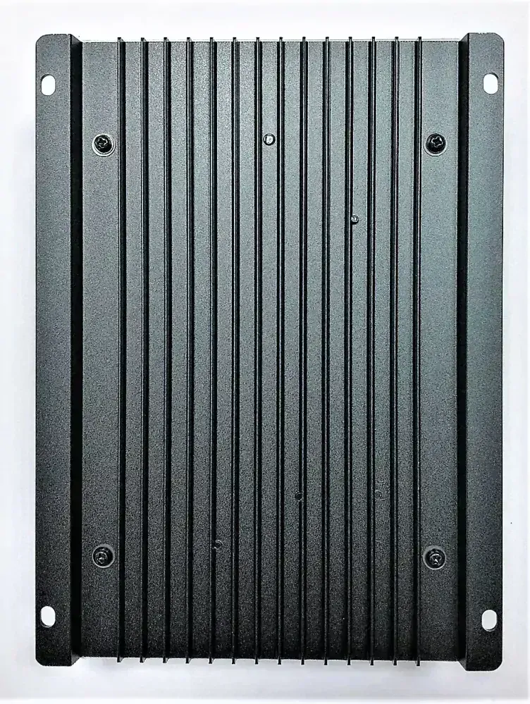 MPPT solární regulátor EPever XDS2 100VDC/ 30A série XTRA-N G3 BLE - 12/24V