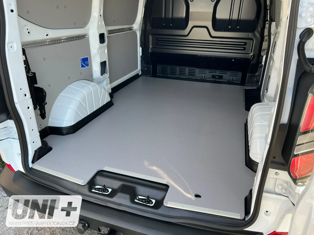 Podlaha - překližka 12 mm HEXA Ford Transit Custom V710, Volkswagen Transporter T7 | L1