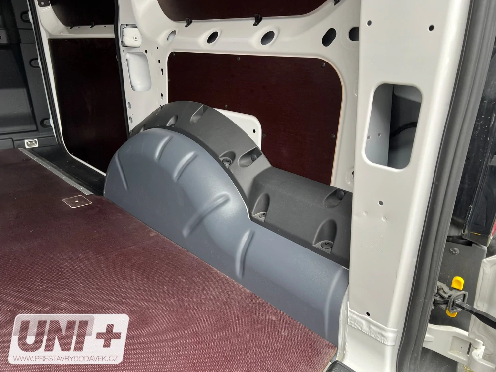 Kryty podběhů Volkswagen Caddy Maxi, Ford Connect L2 | 2021-, 2024-