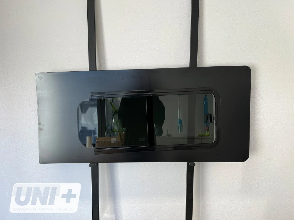 Boční levé posuvné okno L1, L2 | Ford Transit Custom V710
