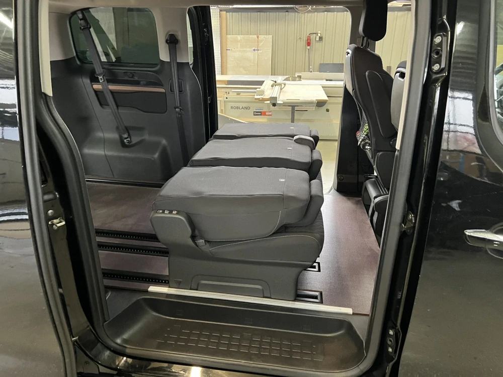 Podlaha - překližka 9 mm Citroen Spacetourer, Peugeot Traveller, Toyota Proace Family | (2512 mm)