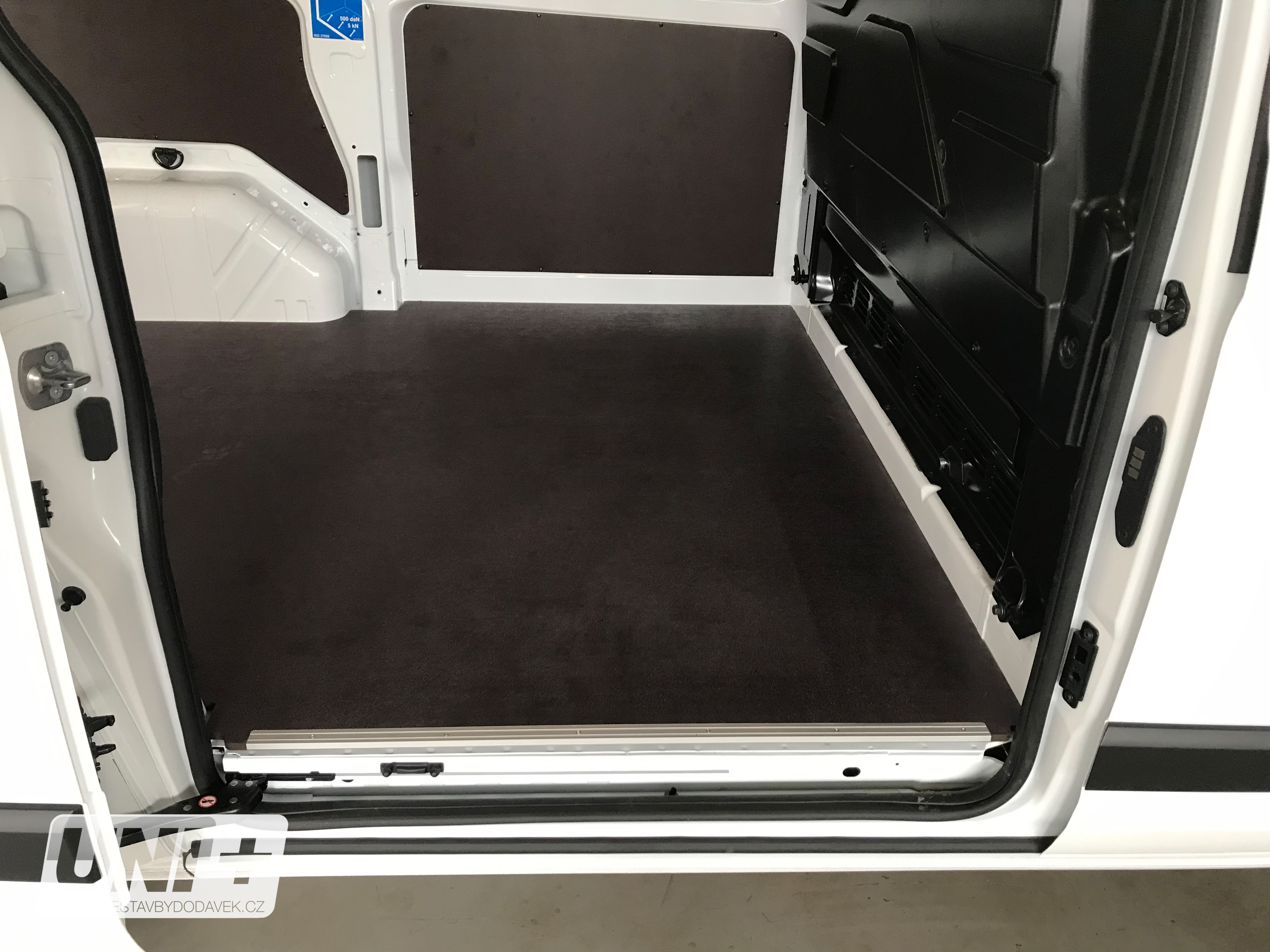 Podlaha - překližka 12 mm Ford Transit Custom (L1)