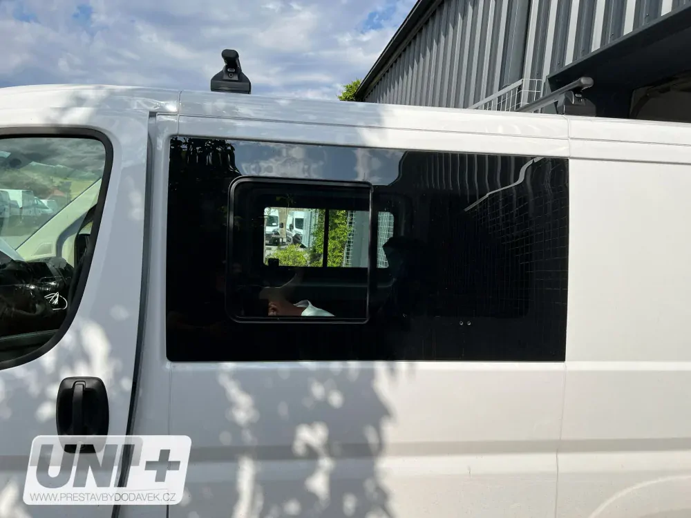 Boční levé posuvné okno L1H1 | Citroen Jumper / Peugeot Boxer / Fiat Ducato / Opel Movano 