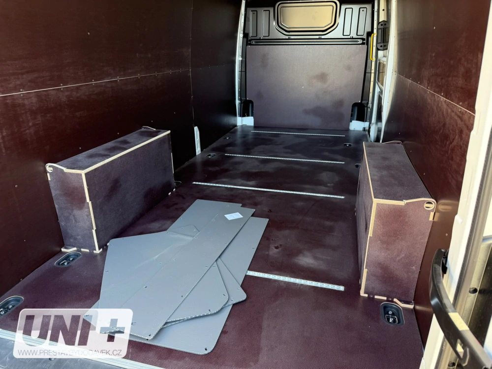 Kryty podběhů s pantem - překližka Volkswagen Crafter / MAN TGE | FWD