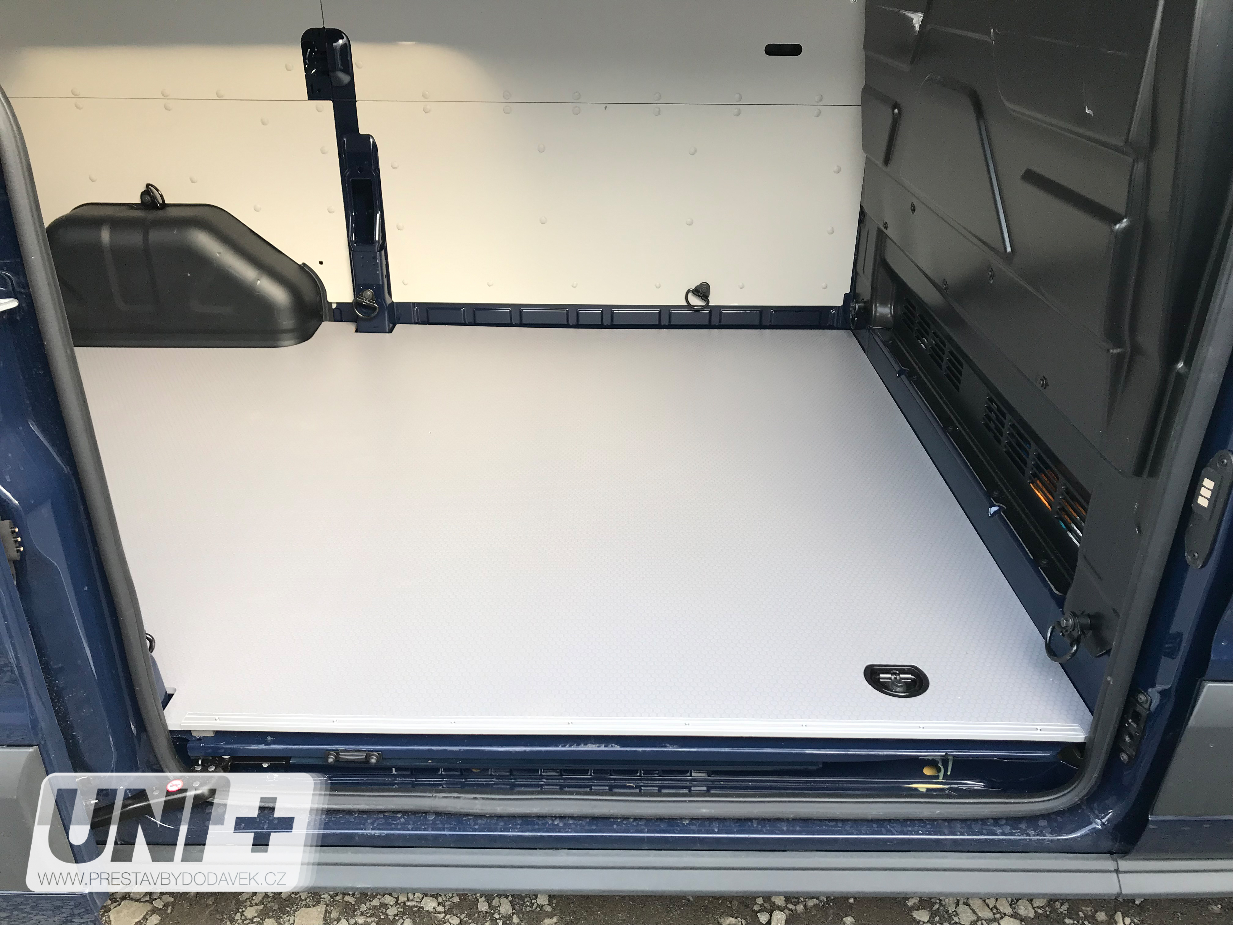 Podlaha - překližka 12 mm HEXA Ford Transit V363 (L2 FWD)