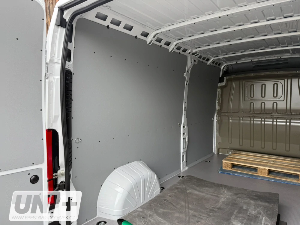 Obložení bočních stěn - polypropylen IP 4 mm Citroen Jumper, Peugeot Boxer, Fiat Ducato X250/X290 | L3H2