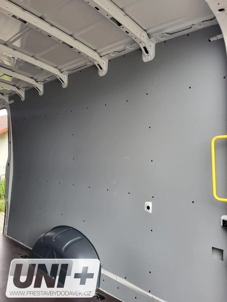 Obložení bočních stěn - polypropylen IP 4 mm Volkswagen Crafter / MAN TGE (L5H3)