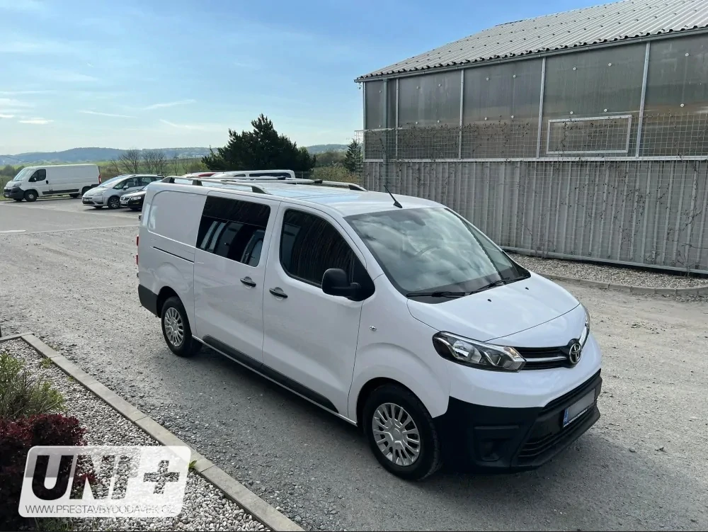 Omtec podélné střešní nosiče stříbrné - Citroen Jumpy (L3) / Peugeot Expert (L3) / Opel Vivaro (L) / Toyota Proace (L2)