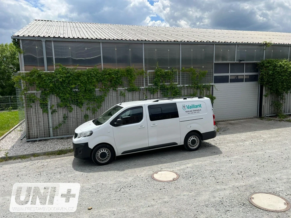 Omtec podélné střešní nosiče černé - Citroen Jumpy (L3) / Peugeot Expert (L3) / Opel Vivaro (L) / Toyota Proace (L2)