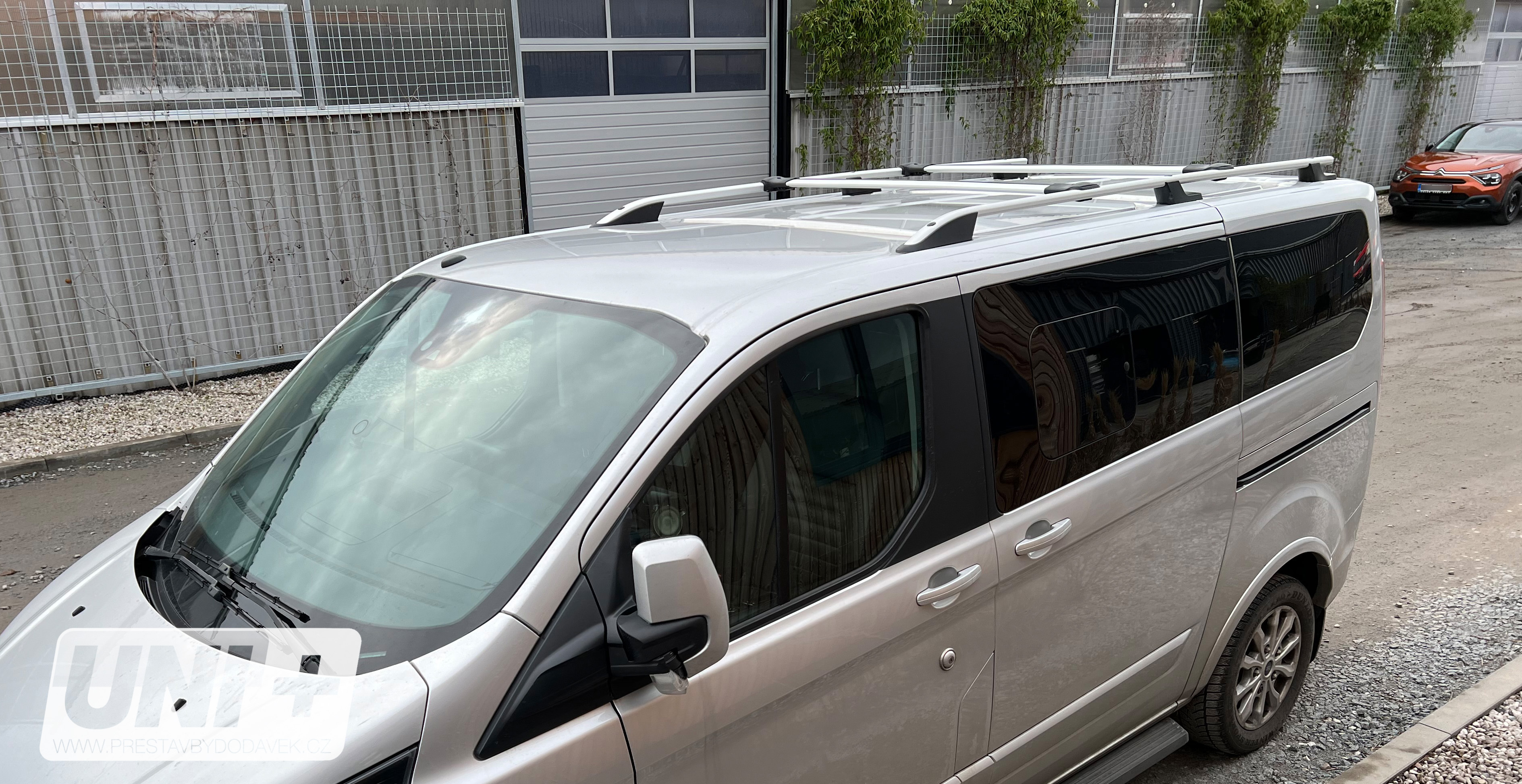 Omtec příčníky stříbrné - X82 Renault Trafic 2014- | X83 2001-2014