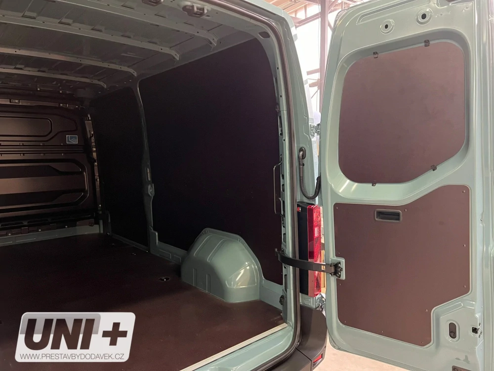 Obložení bočních stěn - překližka 4 mm Renault Master, Nissan Interstar | L3H2 (13 m³)
