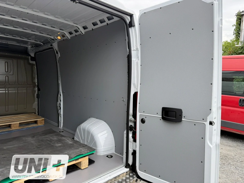 Obložení bočních stěn - polypropylen IP 4 mm Citroen Jumper, Peugeot Boxer, Fiat Ducato X250/X290 | L3H2