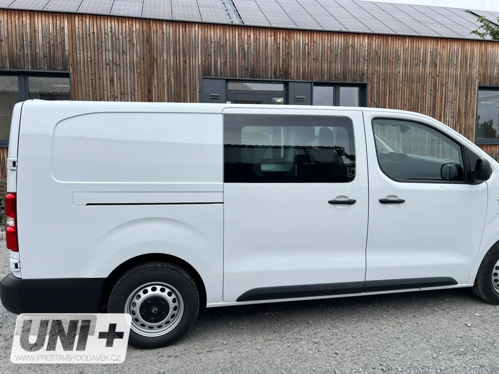 Boční pravé pevné okno L2, L3 | Citroen Jumpy / Peugeot Expert / Fiat Scudo / Opel Vivaro / Toyota Proace