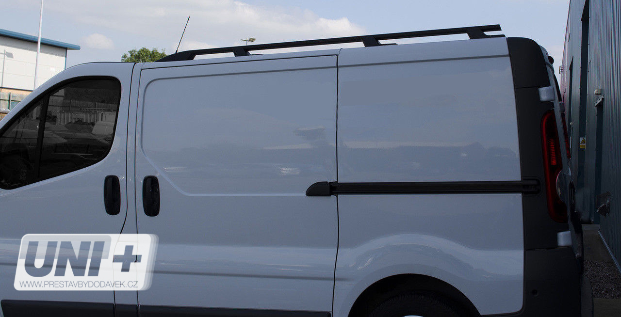 Omtec podélné střešní nosiče černé L1 (Renault Trafic, Opel Vivaro, Nissan Primastar)