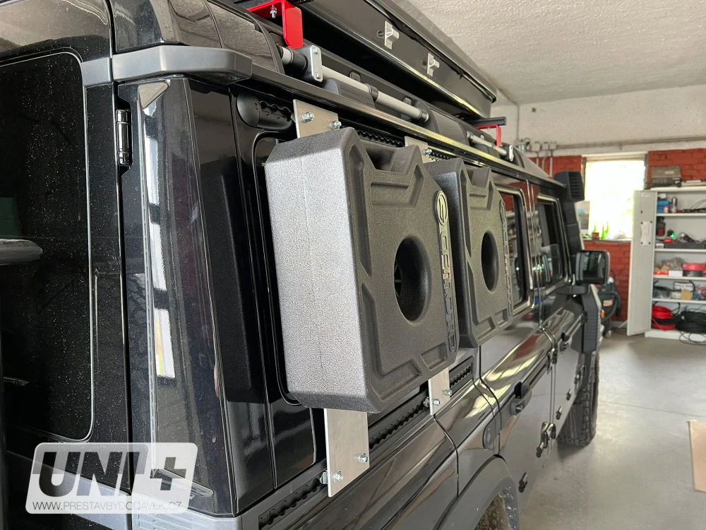 Šroub M8 x 60 mm pro airline lištu