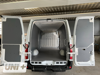 Obložení bočních stěn - polypropylen IP 4 mm Renault Master / Opel Movano / Nissan NV400 (L4H2 RWD)