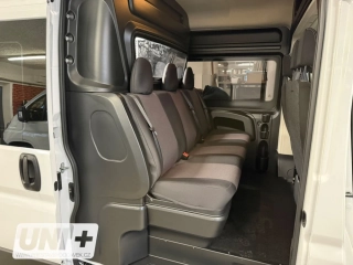 Autopotahy vestavby - SNOEKS crewcab, 3 místná lavice X250/X290