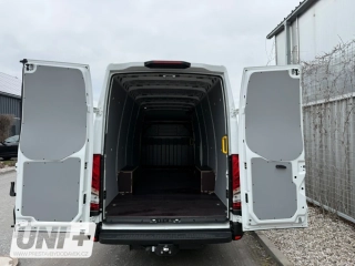 Obložení bočních stěn - polypropylen IP 4 mm Iveco Daily (16 m³)