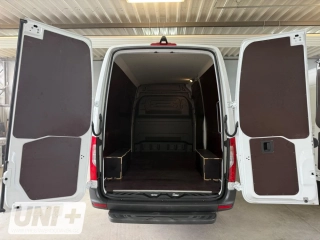 Boční stěny překližka 4 mm - Mercedes-Benz Sprinter RWD (3272 mm / vysoká střecha 2009 mm)