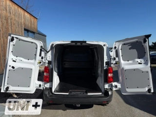 Obložení bočních stěn - polypropylen IP 4 mm Citroen Jumpy, Peugeot Expert, Toyota Proace | (2512 mm)